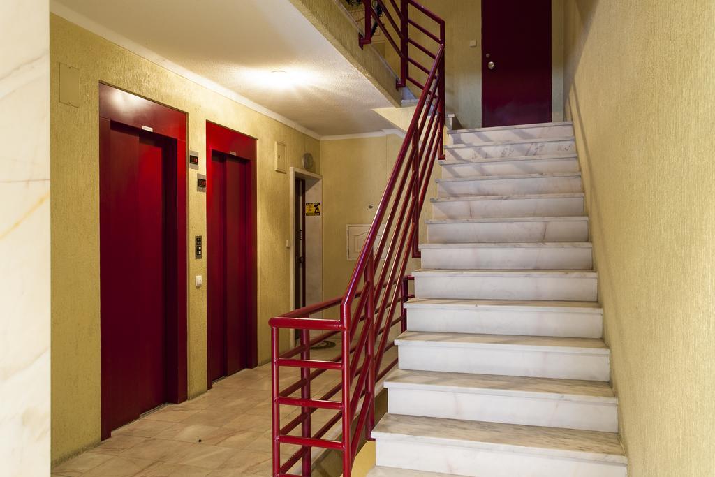 Joivy Superb 1-Bed Apt With Workspace And Terrace, Close To Avenida Da Liberdade リスボン エクステリア 写真