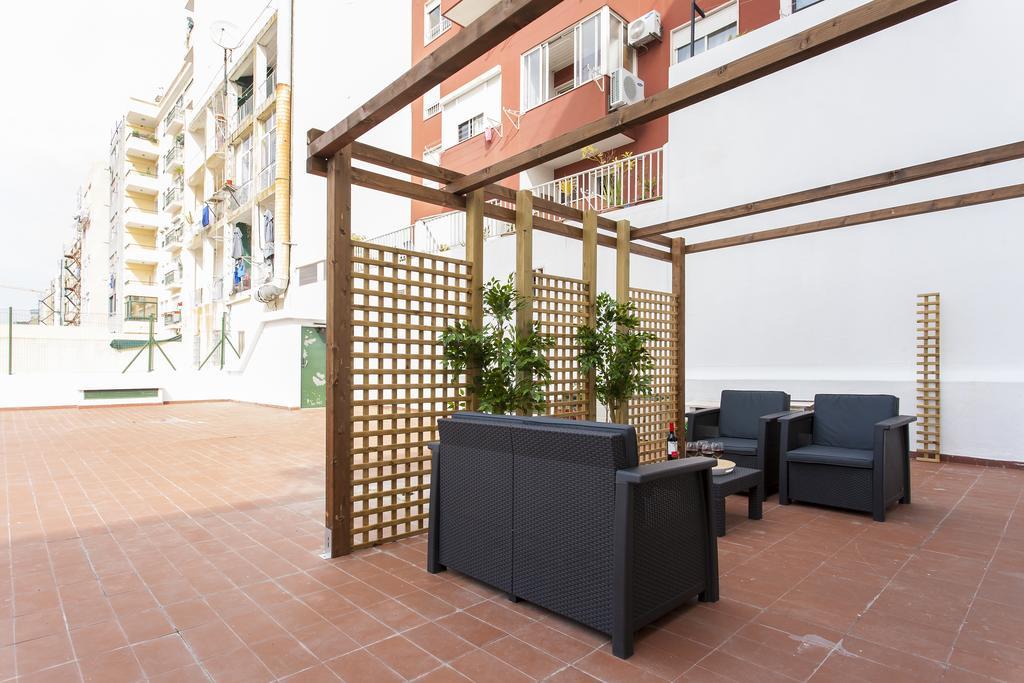 Joivy Superb 1-Bed Apt With Workspace And Terrace, Close To Avenida Da Liberdade リスボン エクステリア 写真